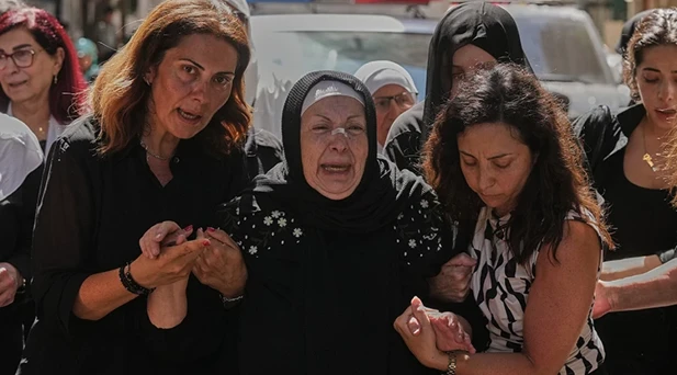 İsrail'den Lübnan'a ani saldırı